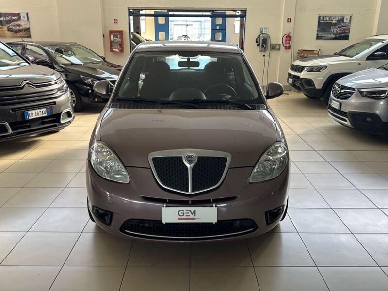 Lancia Ypsilon Ypsilon 1.2 8v Elle