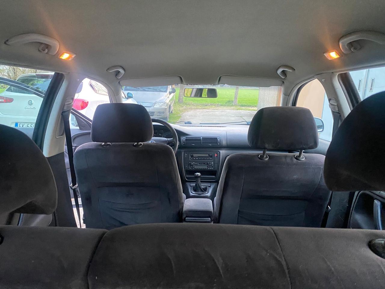 VW PASSAT 1.9 TDI SW UNICO PROPRIETARIO INDISTRUTTIBILE