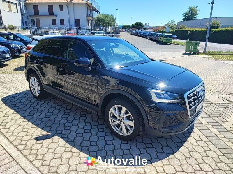 Audi Q2 35 TFSI S tronic Business