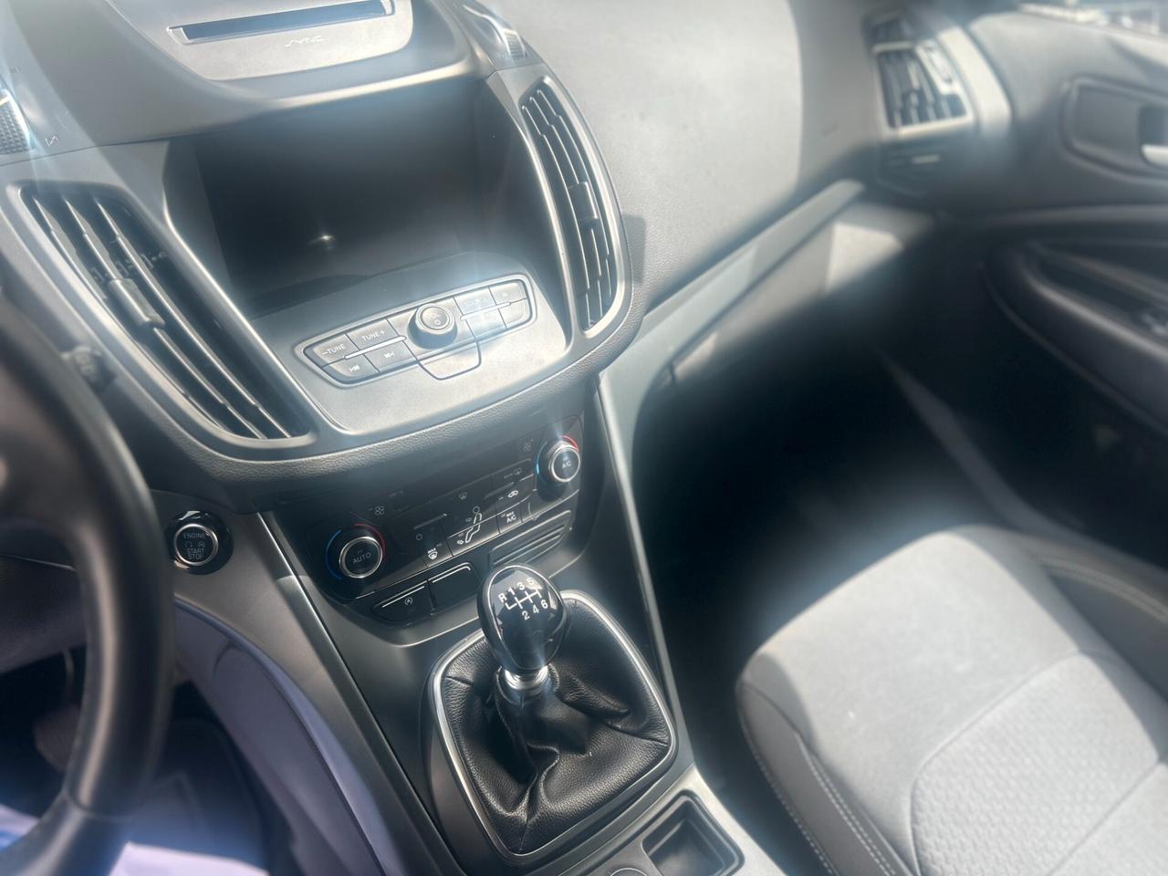 Kuga 1.5 TDCI 120 CV S&S 2WD ST-Line