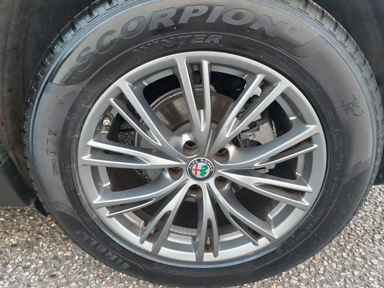 Alfa Romeo Stelvio 2.2 AT8 Q4 Executive *KM CERT