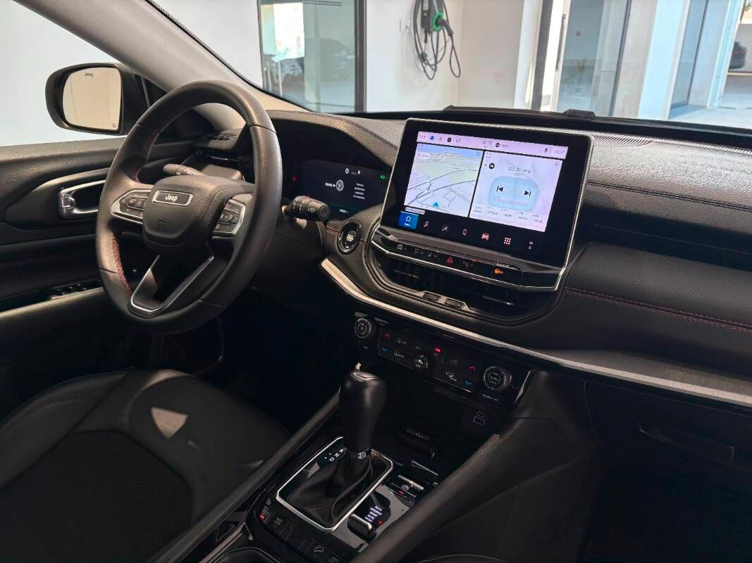 Jeep Compass 1.3 turbo t4 phev Trailhawk 4xe auto