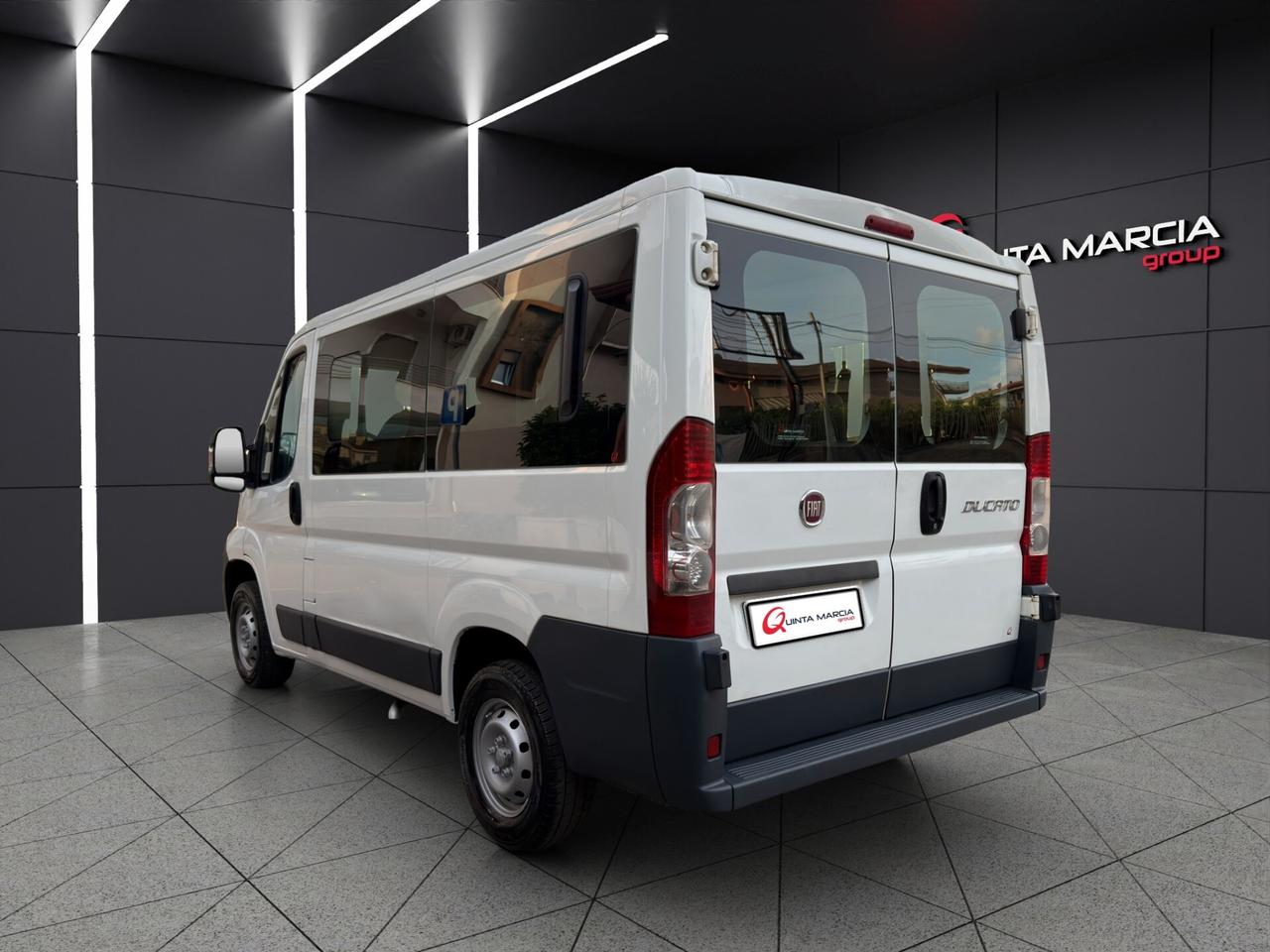 Fiat Ducato 2.3 MJT 130CV Furgone Vetrato 9 Posti