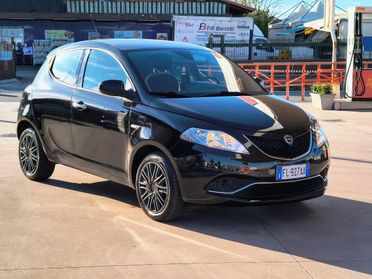 LANCIA - Ypsilon - 1.2 69 CV 5p. GPL Ecochic Gold
