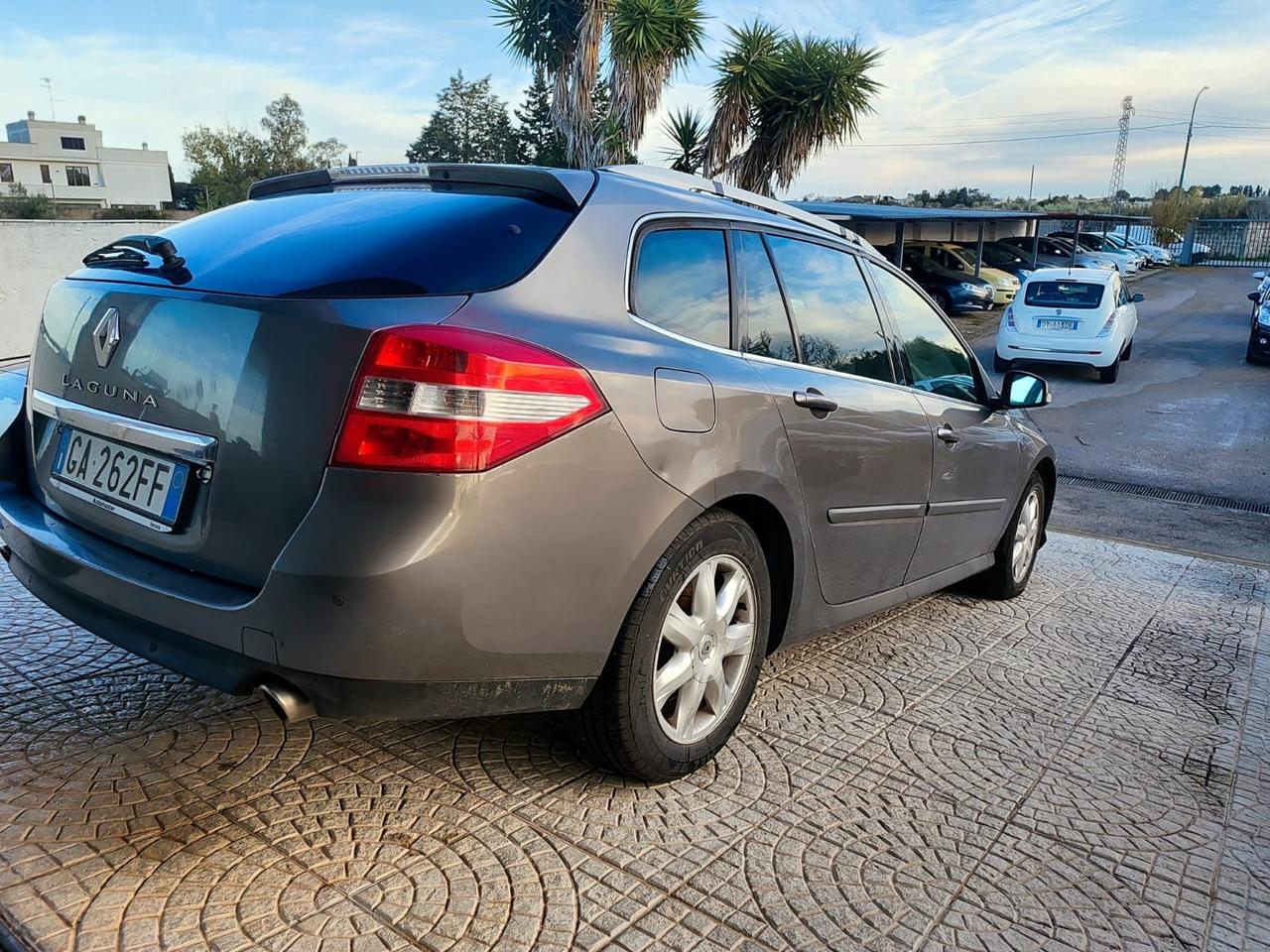Renault Laguna 2.0 dCi 150CV SporTour
