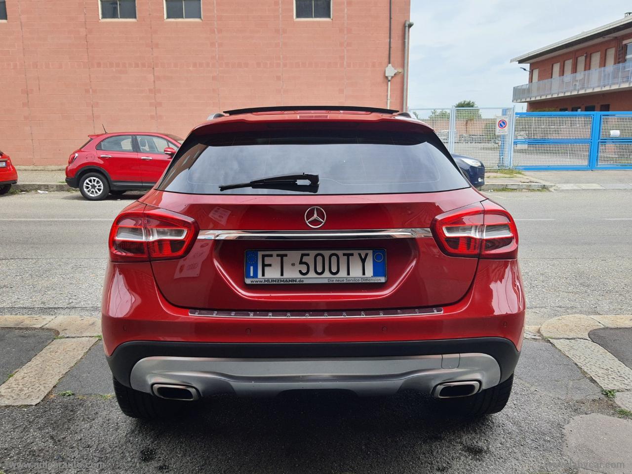 MERCEDES-BENZ GLA 200 CDI Automatic 4Matic Sport