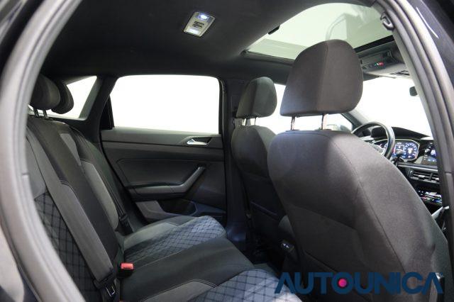 VOLKSWAGEN Taigo 1.0 TSI 110 CV DSG R-LINE TETTO PANORAMA