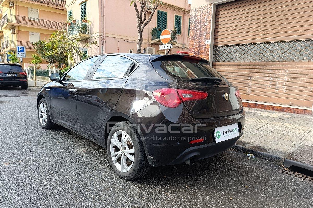 ALFA ROMEO Giulietta 1.6 JTDm-2 105 CV Distinctive