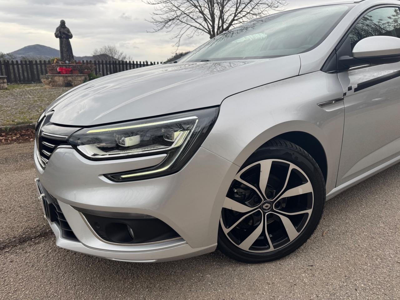 Renault Megane Mégane Sporter Blue dCi 115 CV EDC Intens