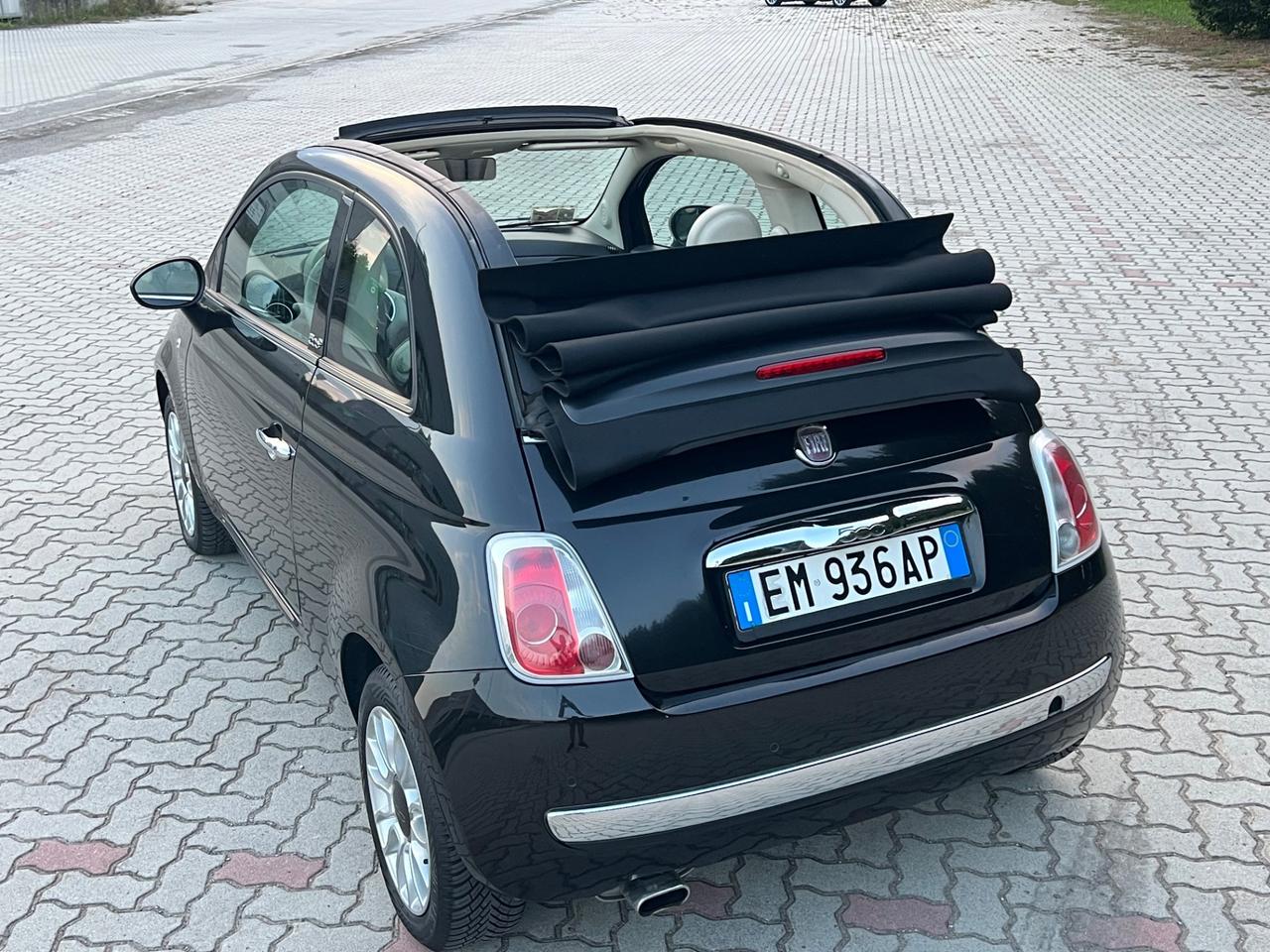 Fiat 500 C 1.2 By Gucci