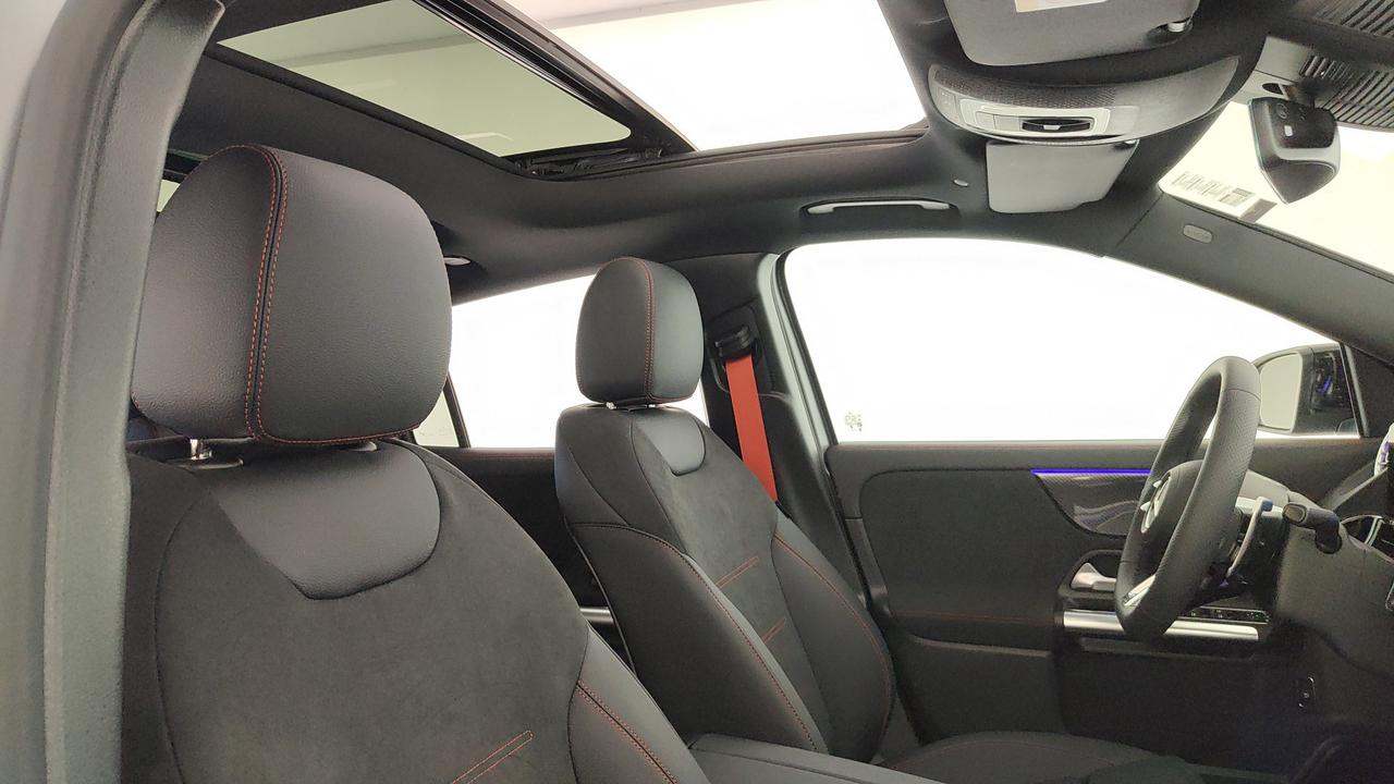 Mercedes-Benz Mercedes-AMG GLA 35 4MATIC