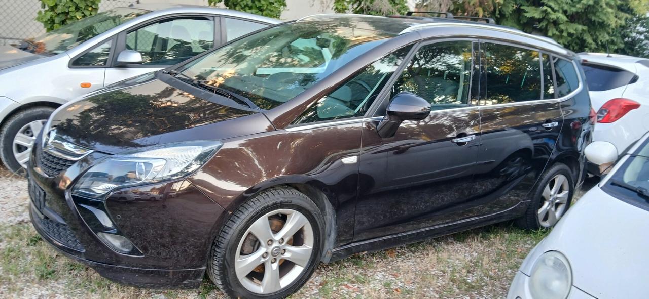 Opel Zafira Tourer