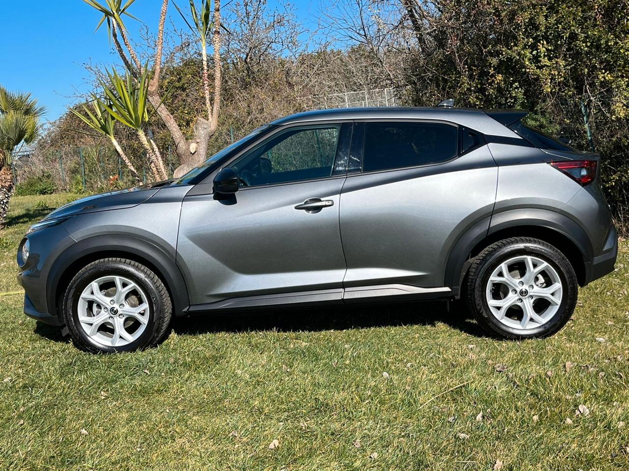 Nissan Juke 1.0 DIG-T 114 CV N-Connecta