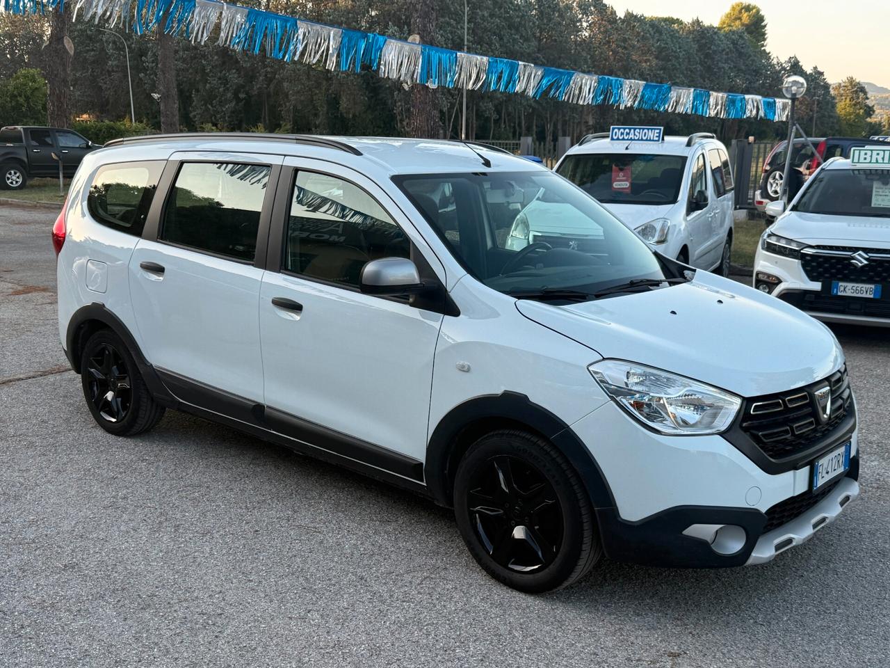 "UNICA" Dacia Lodgy 1.6 100CV GPL 7 posti