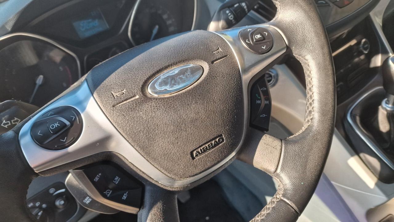 Ford C-Max 2.0 TDCi 163CV Titanium "GANCIO TRAINO"