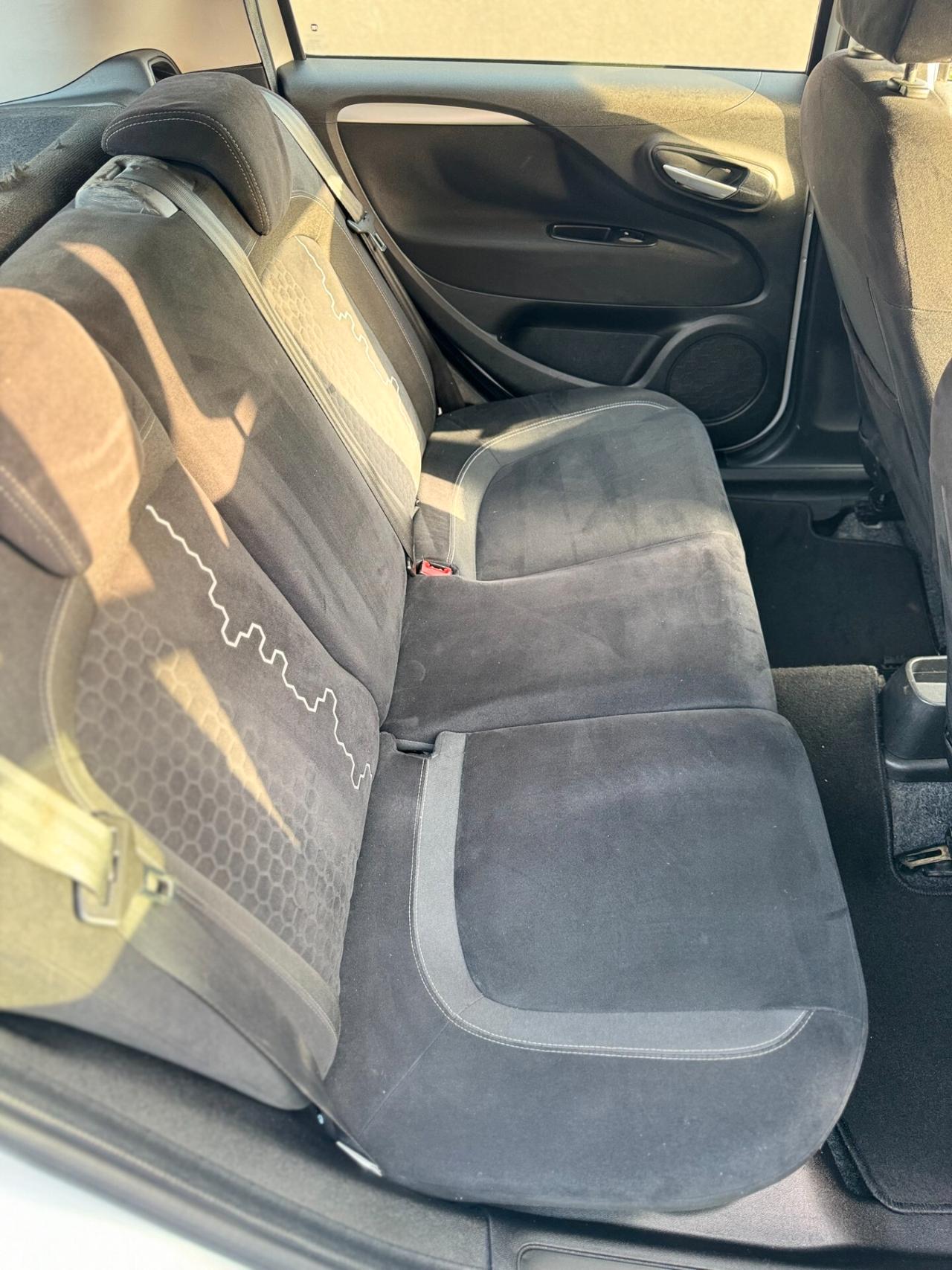 Fiat Punto 1.3 MJT II 75 CV 5 porte Lounge