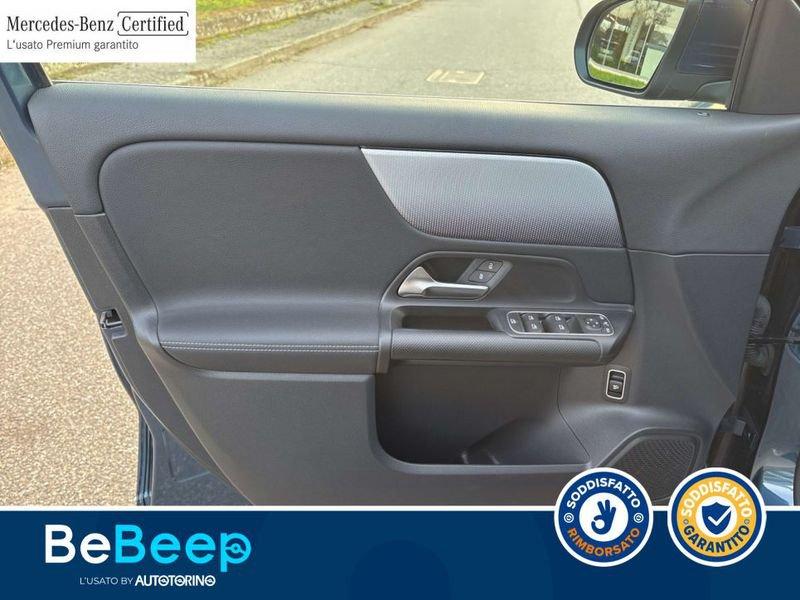 Mercedes-Benz GLA 180 SPORT AUTO