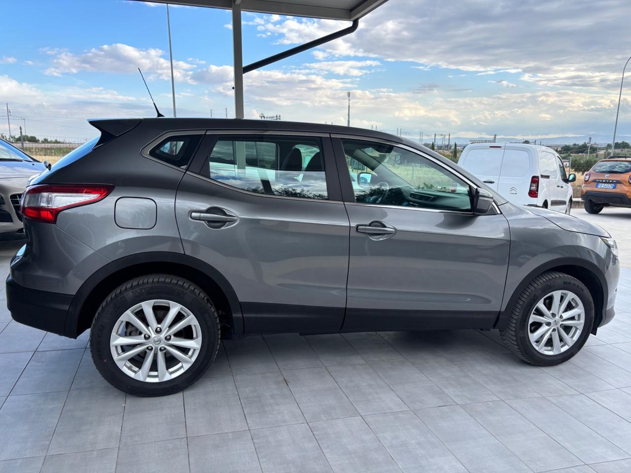 Nissan Qashqai 1.5 dCi DPF Tekna