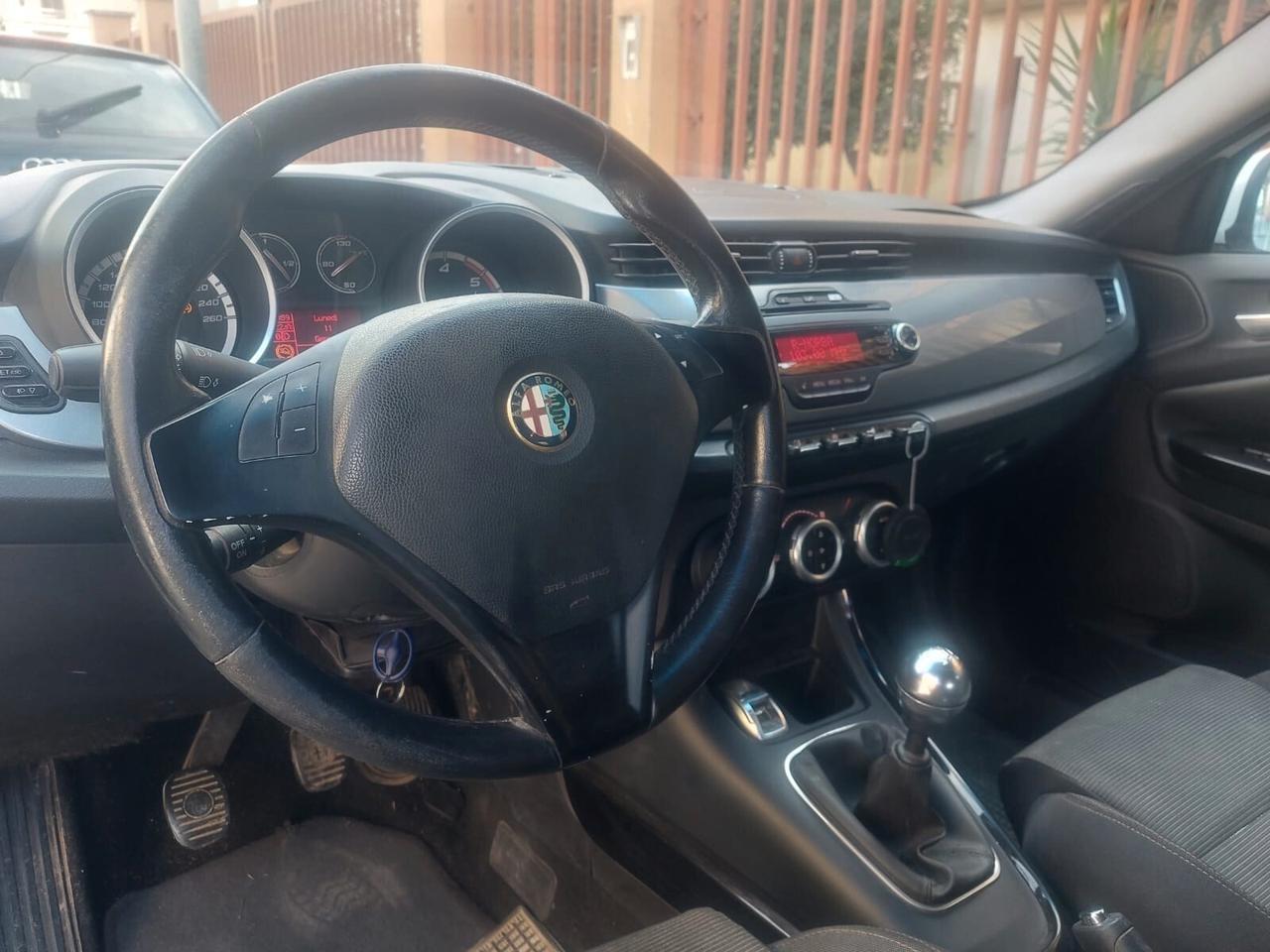 Alfa Romeo Giulietta 1.6 JTD 105 CV