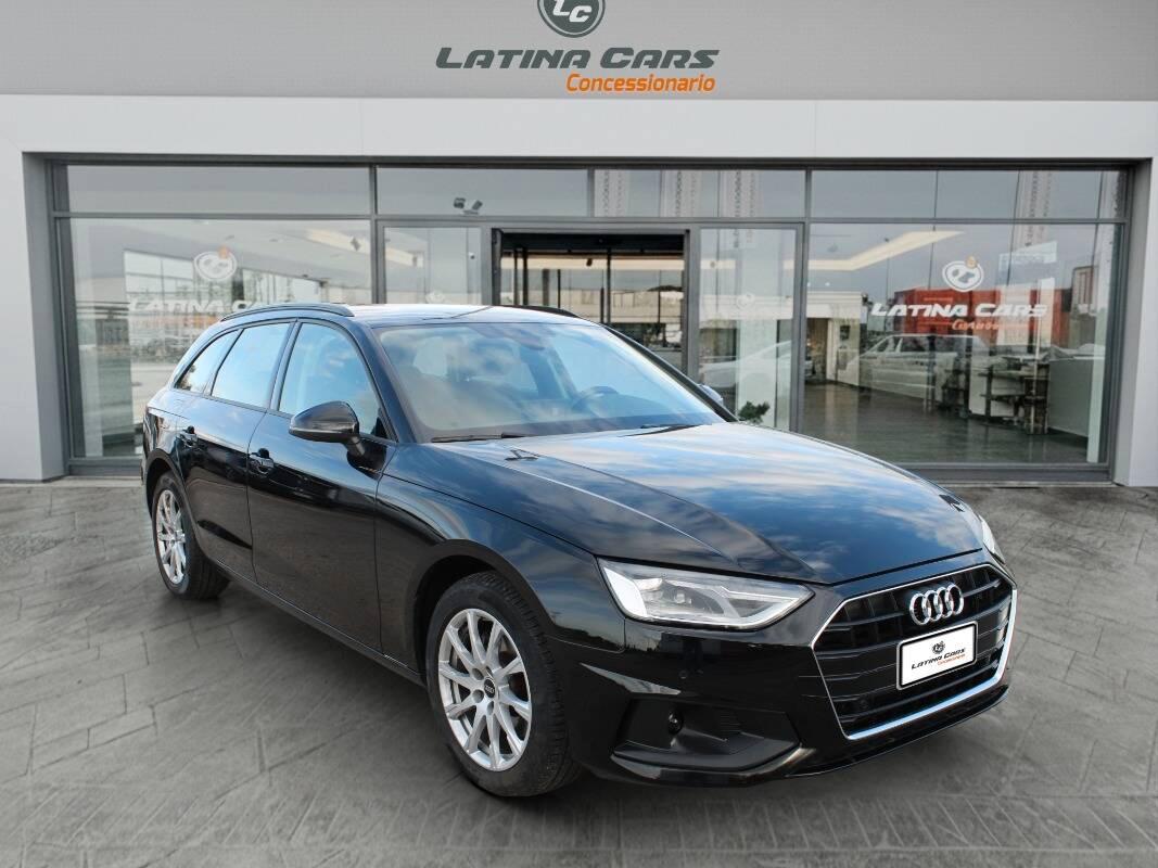 Audi A4 Avant 2.0 tdi mhev Business 136cv s-tronic con Carplay