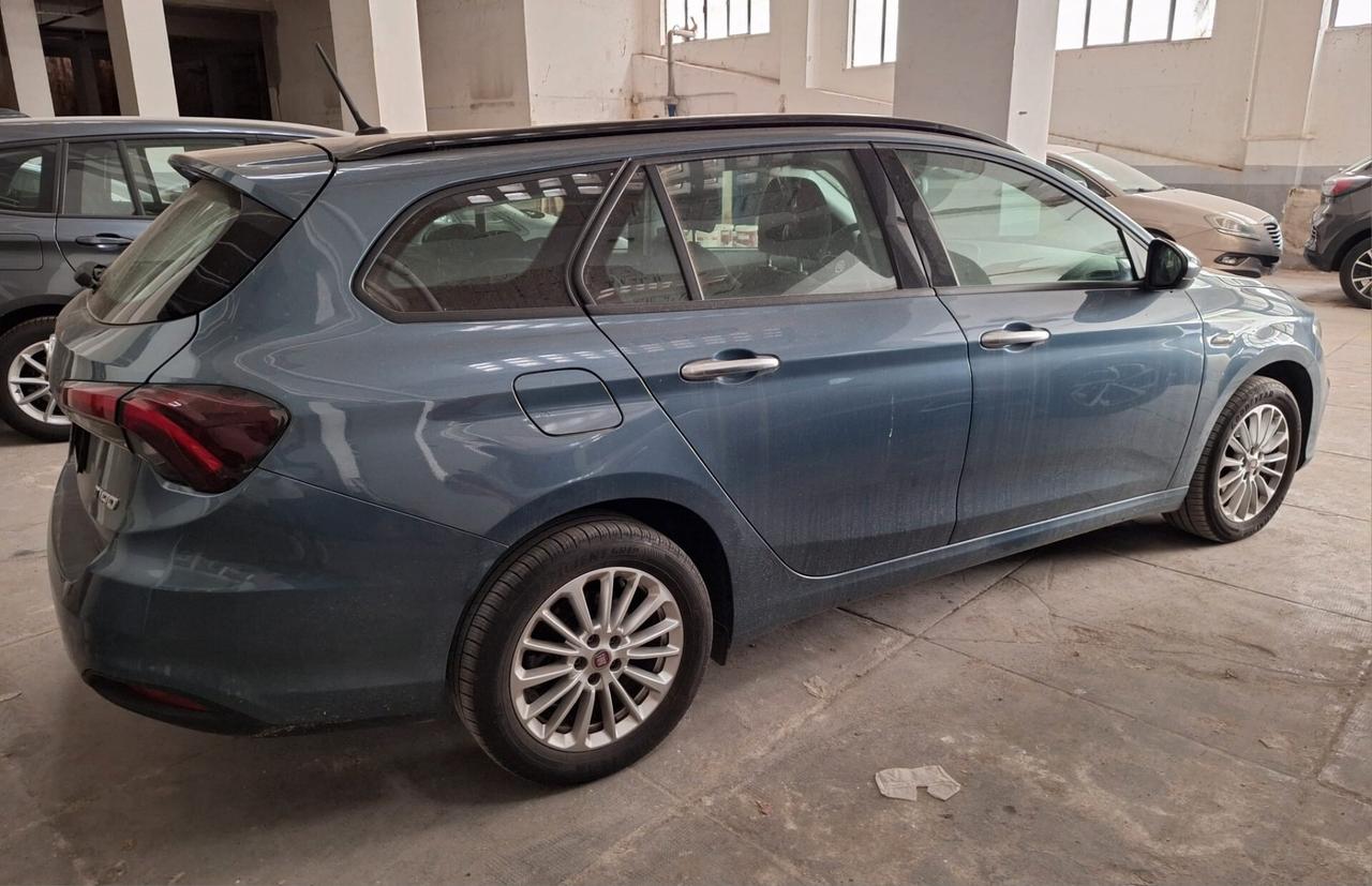 Fiat Tipo Multijet SW Model year 2022