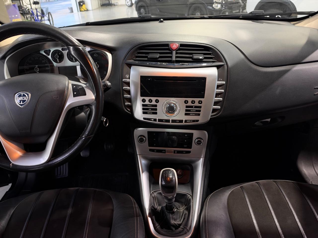 Lancia Delta 1.6 MJT DPF Platino