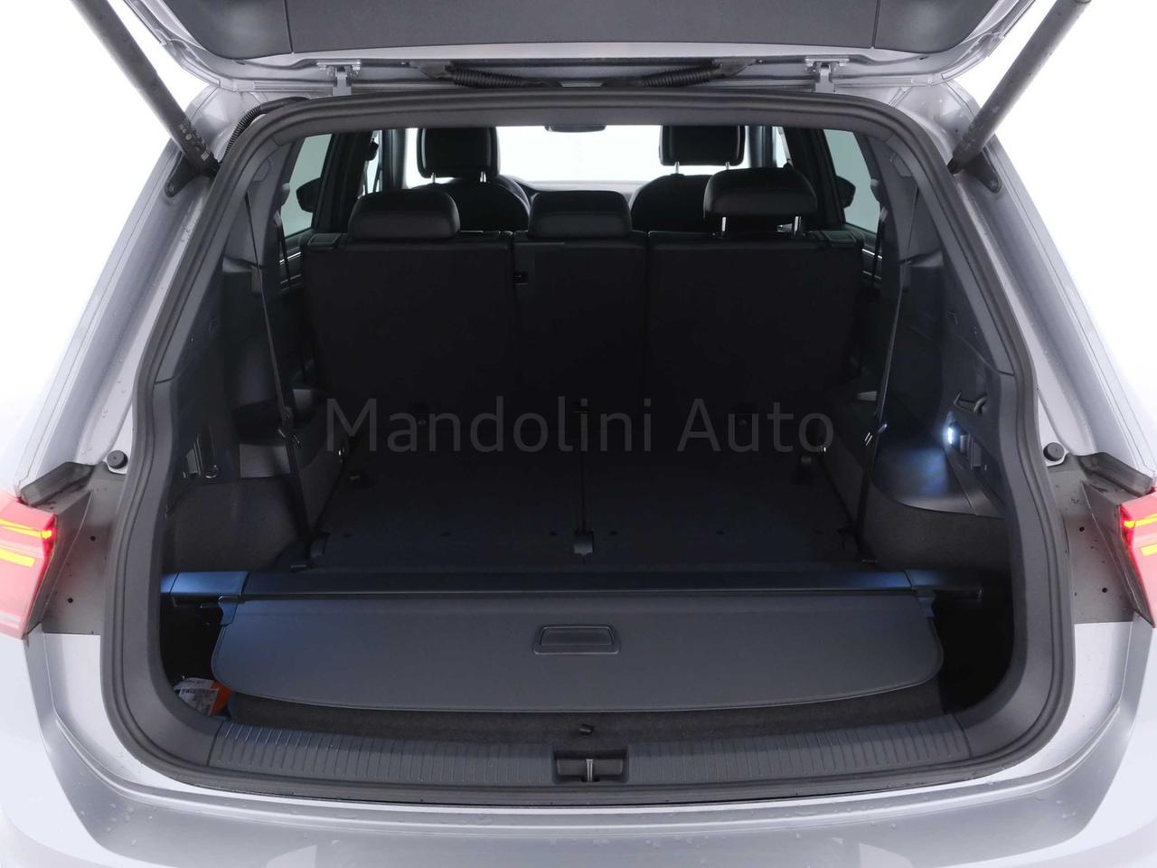 Volkswagen Tiguan allspace 2.0 tdi scr 200cv r line 4motion dsg 7p.ti