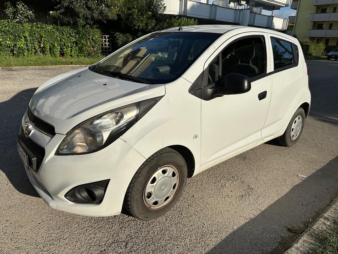 Chevrolet Spark 1.0 benzina 2013 neopatentati