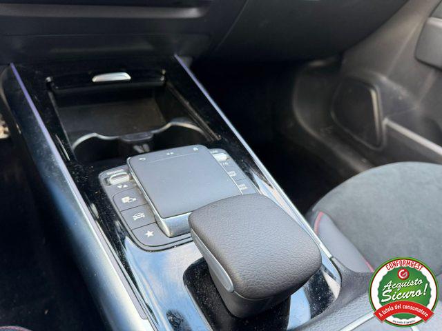 MERCEDES-BENZ GLA 180 d Automatic Premium