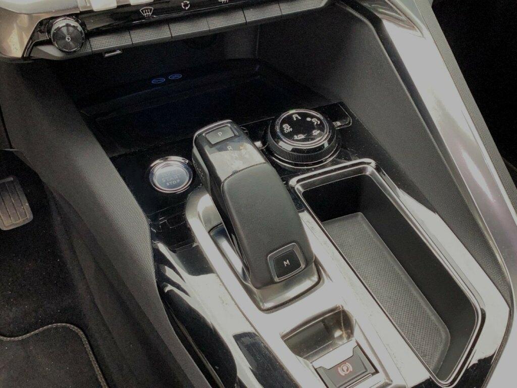 Peugeot 3008 1.5 BlueHDi GT Line EAT