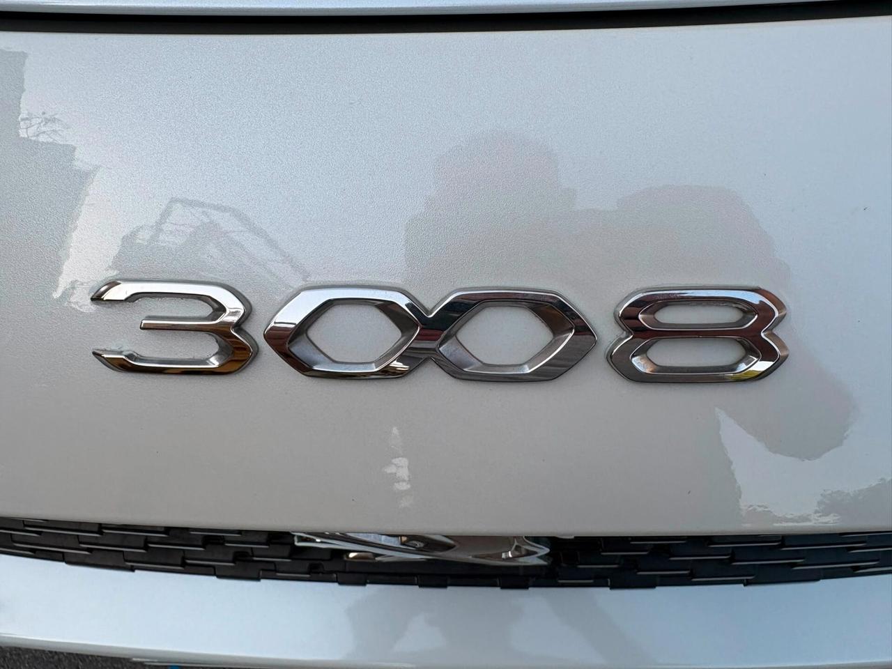 Peugeot 3008 BlueHDi 130 S&S Active Pack