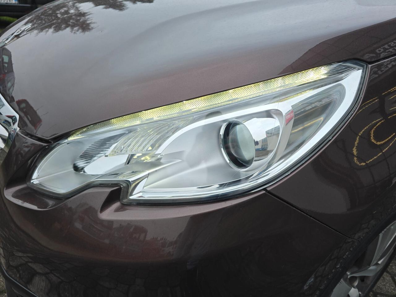 Peugeot 2008 BlueHDi 120 Allure