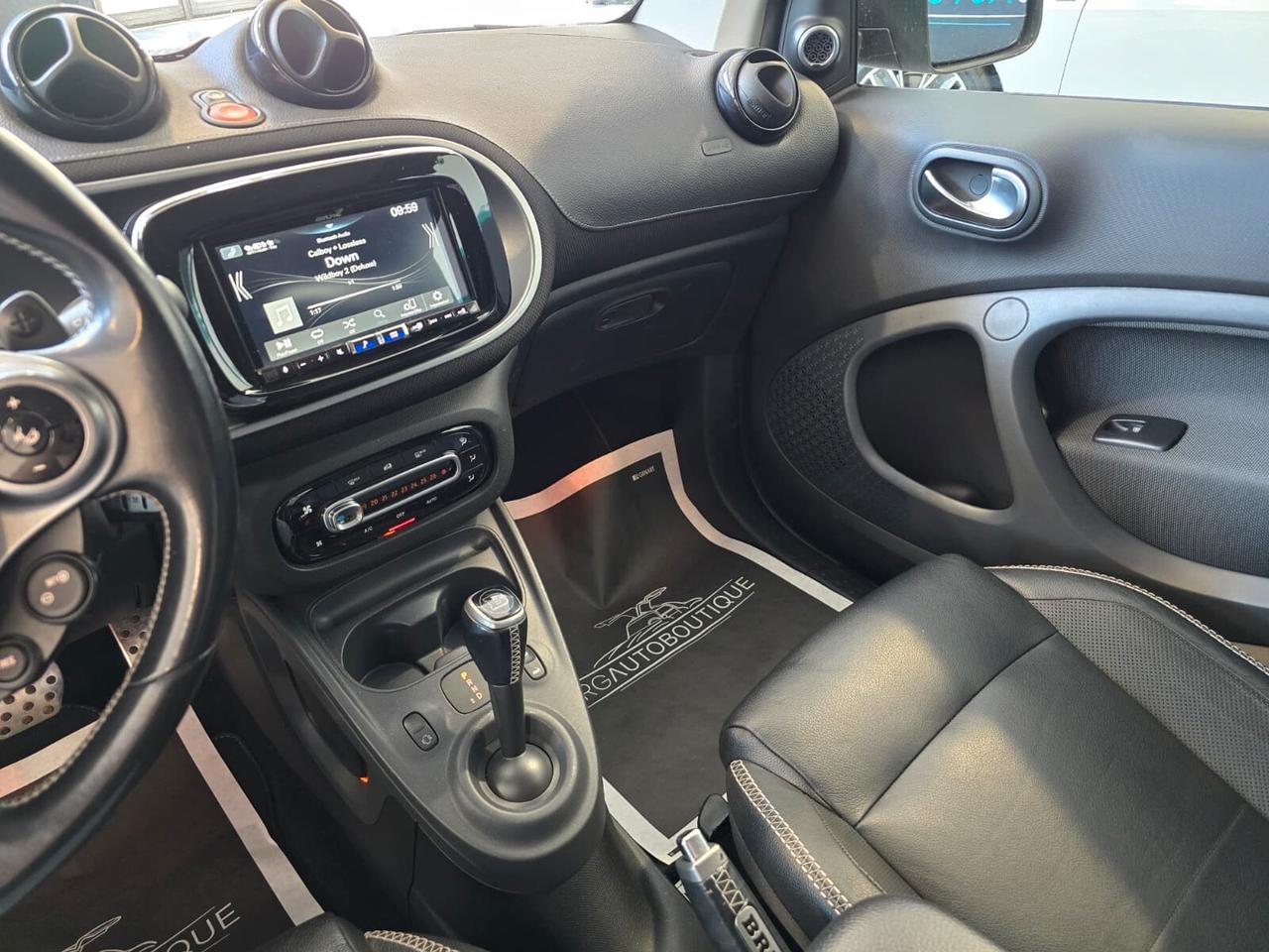 Smart ForTwo BRABUS 0.9 Turbo twinamic cabrio Xclusive JBL
