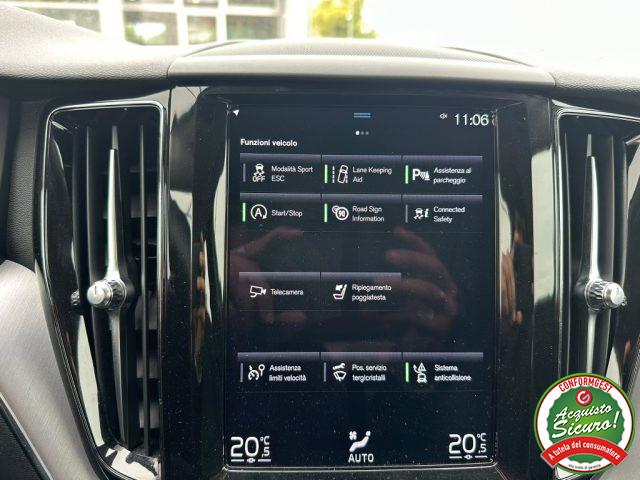 VOLVO XC60 B4 (d) AWD Geartronic Momentum
