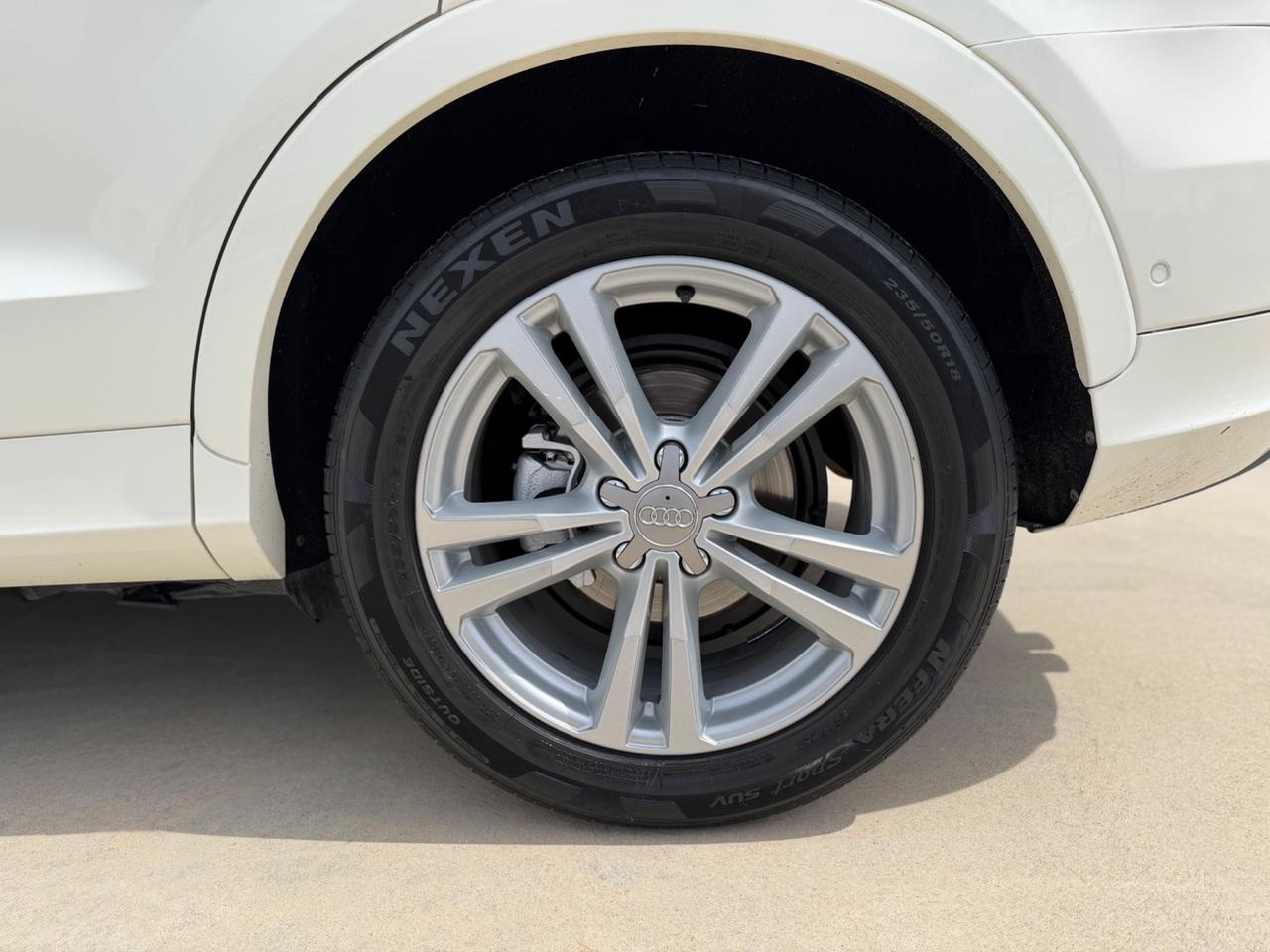 Audi Q3 2.0 TDI 177 CV quattro S tronic Line Edition
