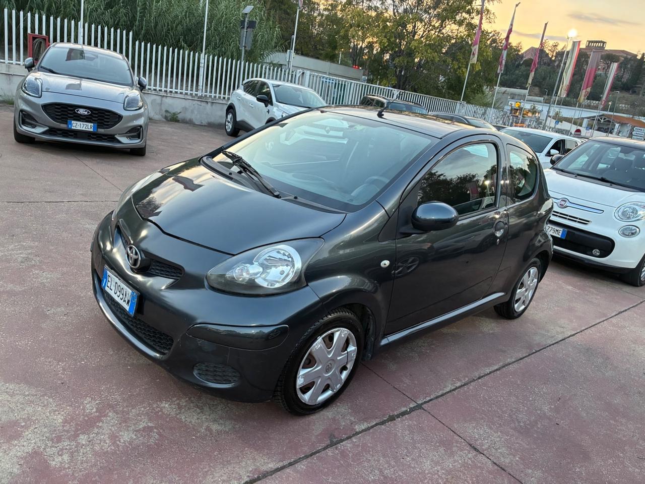 Toyota Aygo 1.0 12V VVT-i 3 porte Active Connect