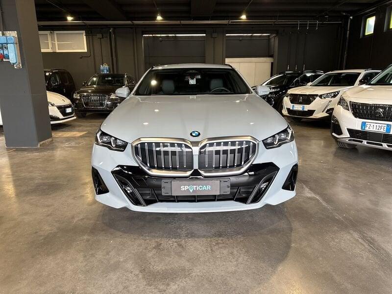 BMW Serie 5 520d 48V sDrive Touring Msport