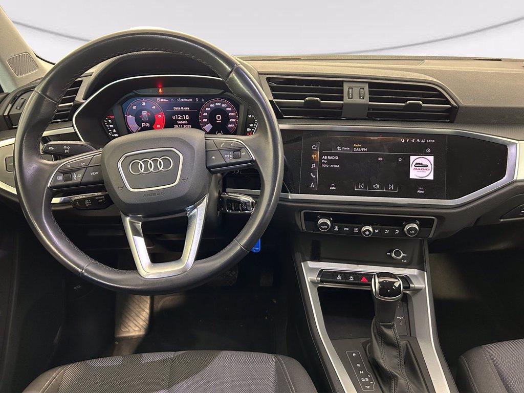 AUDI Q3 35 2.0 tdi business advanced s-tronic del 2022