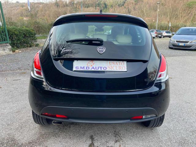 LANCIA Ypsilon 1.2 69 CV 5 porte Gold