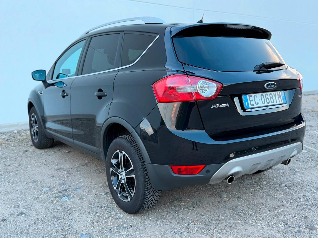 Ford Kuga 2.0 TDCi 136 CV 4WD Titanium TETTO