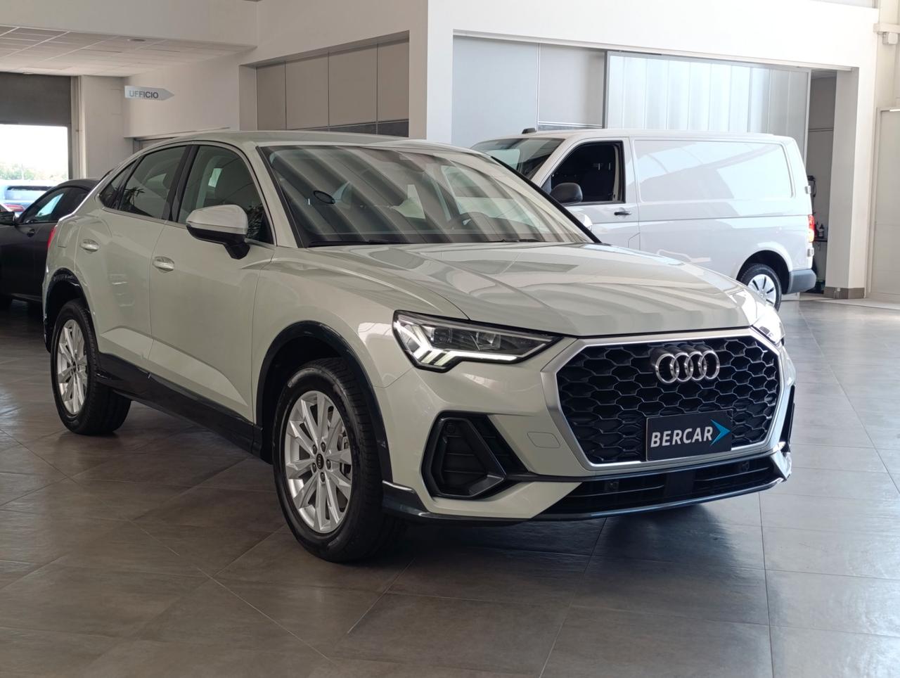 Audi Q3 Sportback 45 1.4 tfsi e Business Plus s-tronic