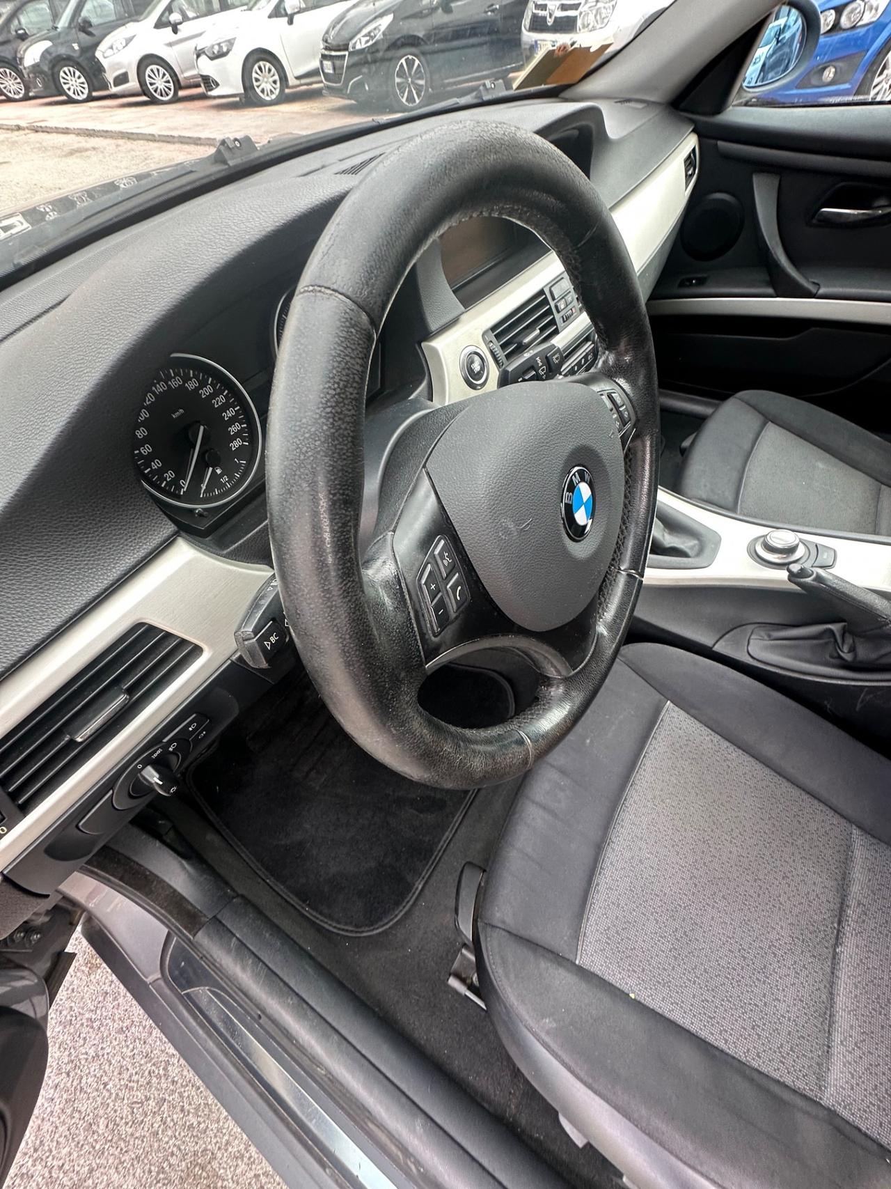 Bmw 325 325i cat Coupé Attiva