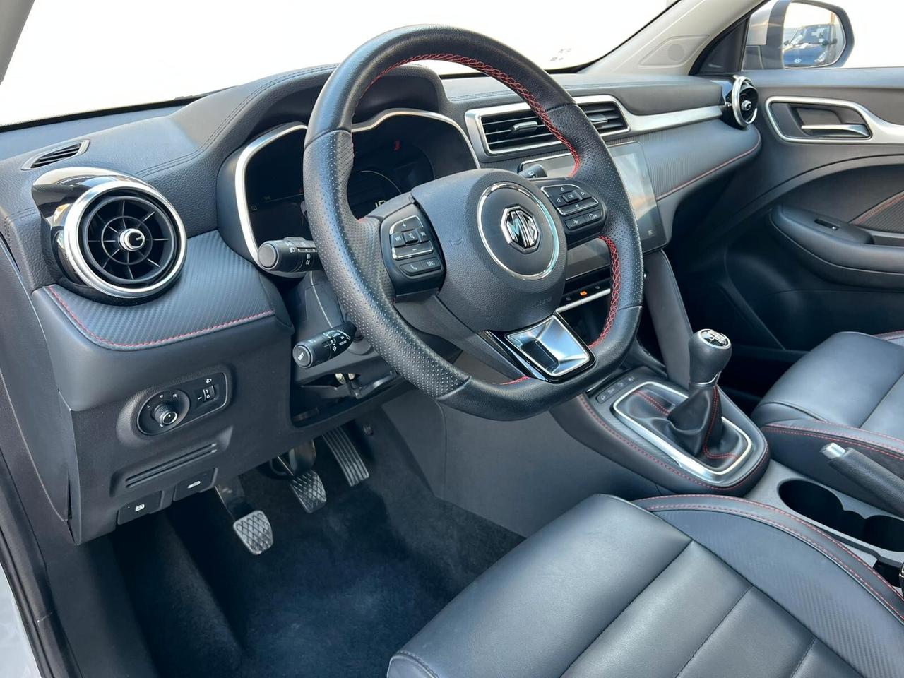 MG ZS 1.0 T-GDI 111CV 2023 LUXURY!!! TETTO APRIBILE!!!