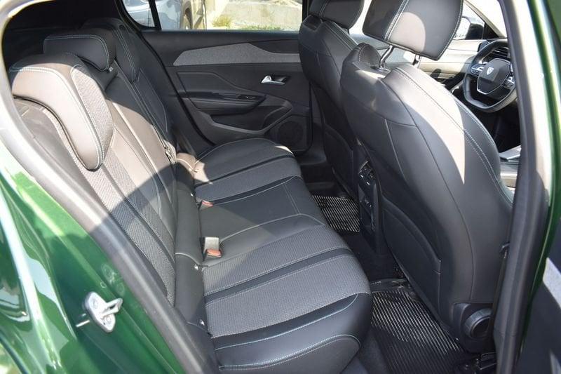 Peugeot 308 308 Hybrid 136 e-DCS6 Allure