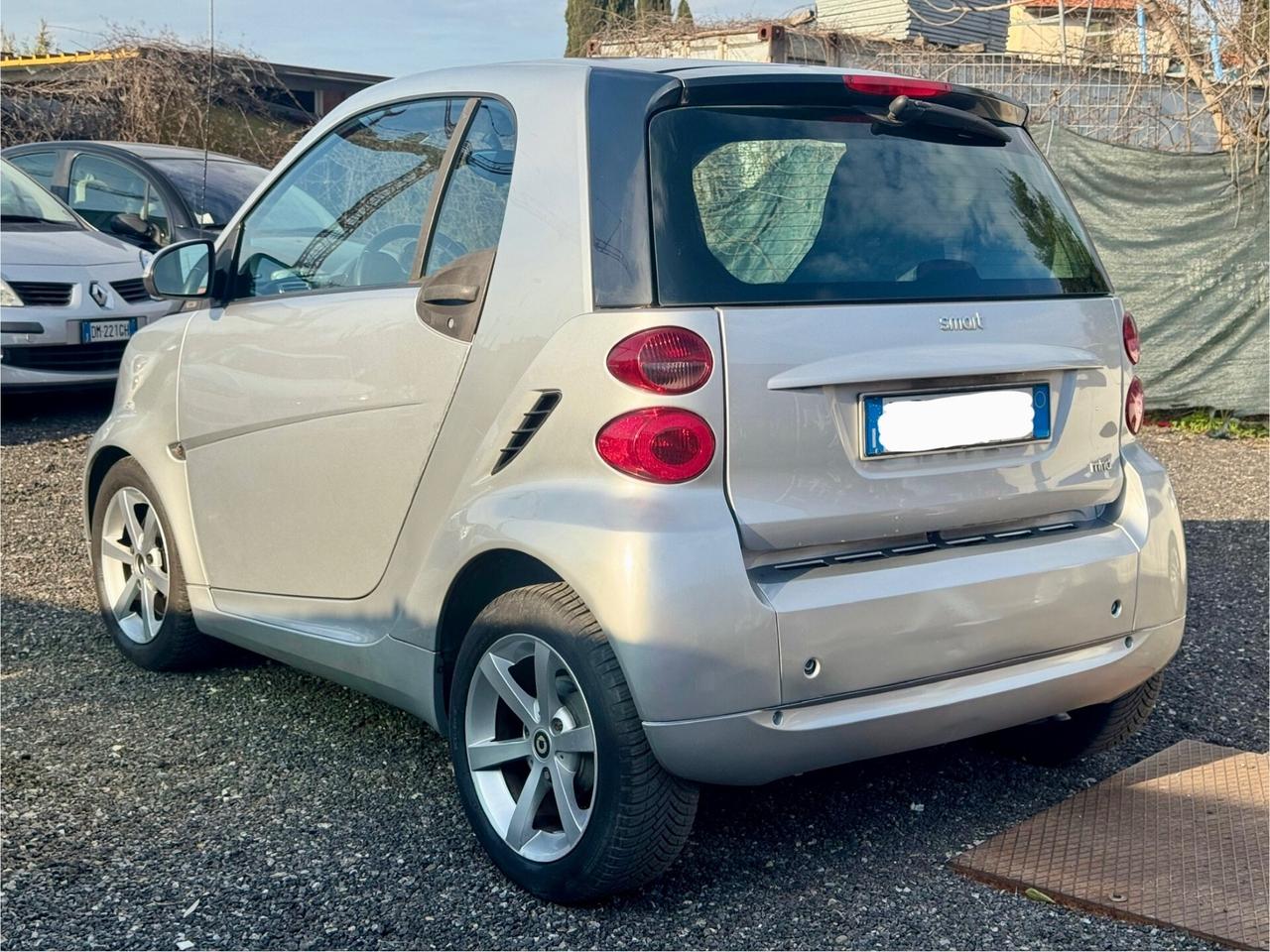 Smart ForTwo 1.0 Benzina 71cv Neopatentati 2010