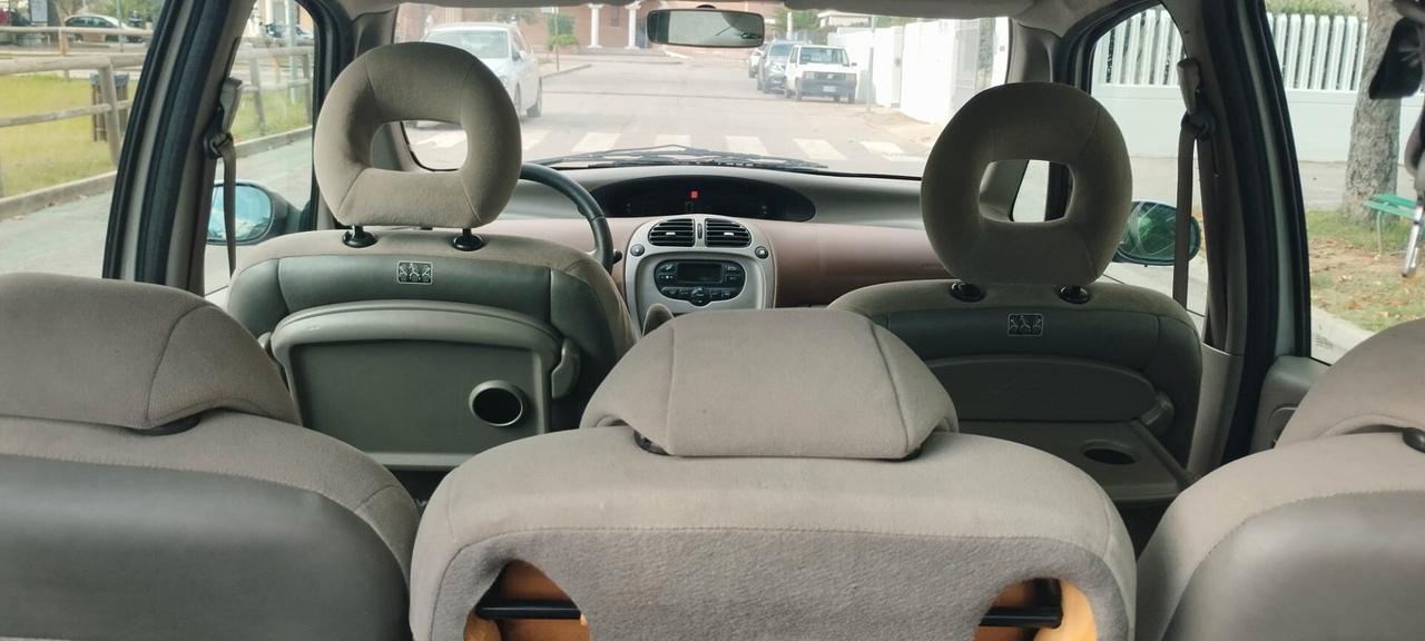 Citroen Xsara Picasso 2.0 HDi Elegance