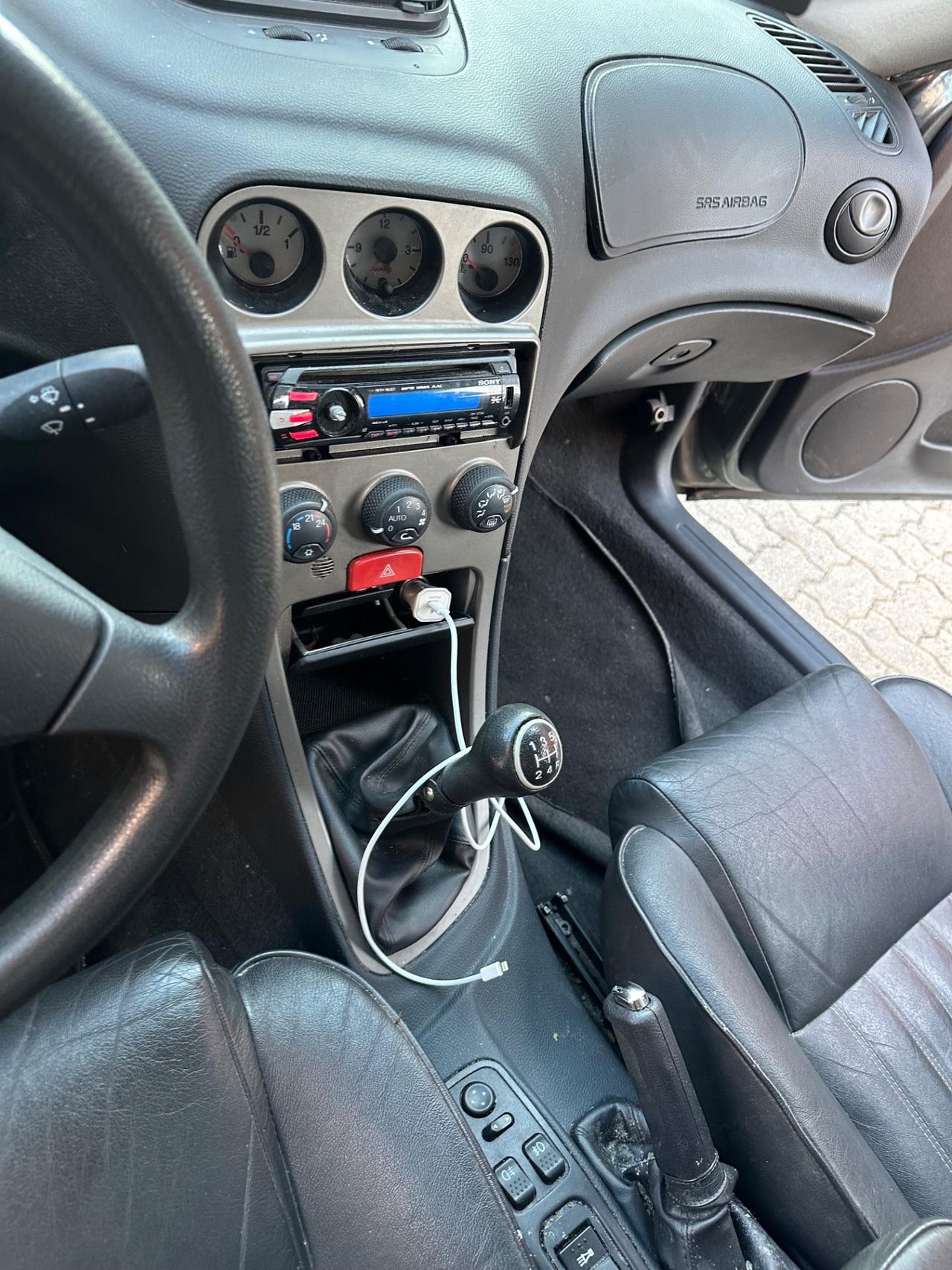 Alfa Romeo 156 1.6i 16V Twin Spark cat Progression