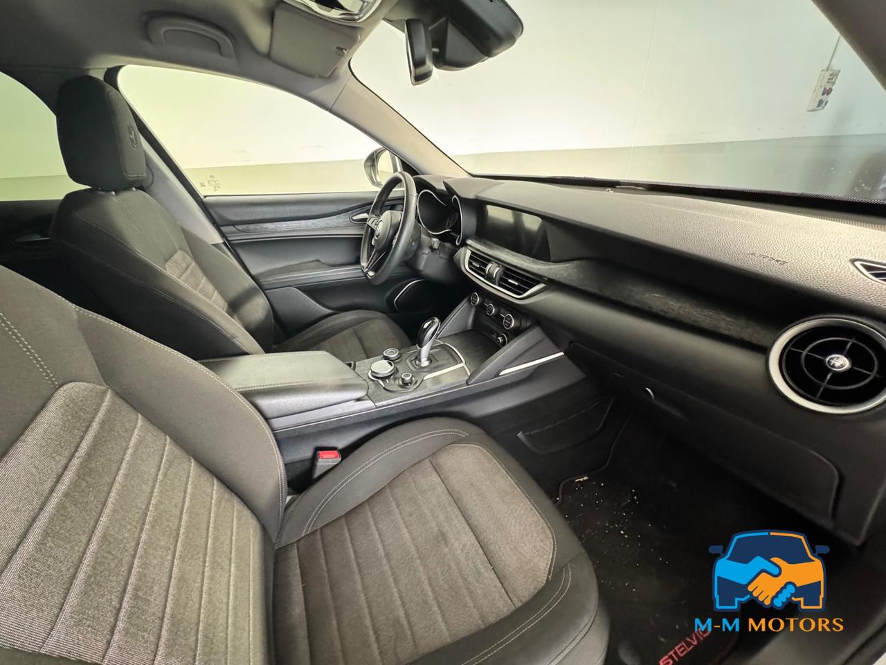 Alfa Romeo Stelvio 2.2 t Sport Tech rwd 160cv auto TAGLIANDI UFF