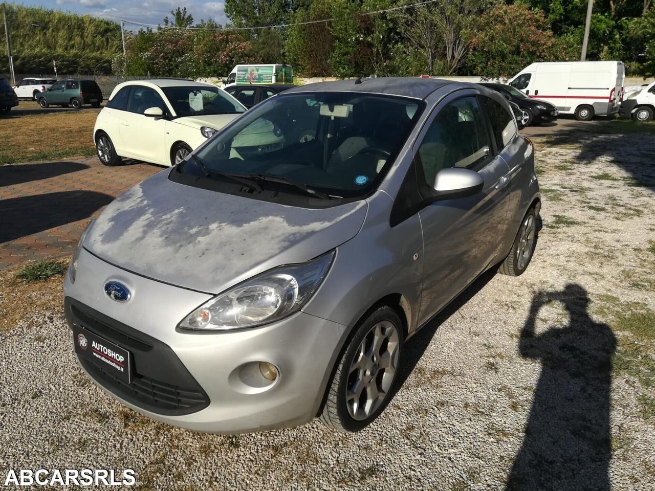 FORD - Ka - 1.2 8V 69CV Titanium - NEOPATENTATI -