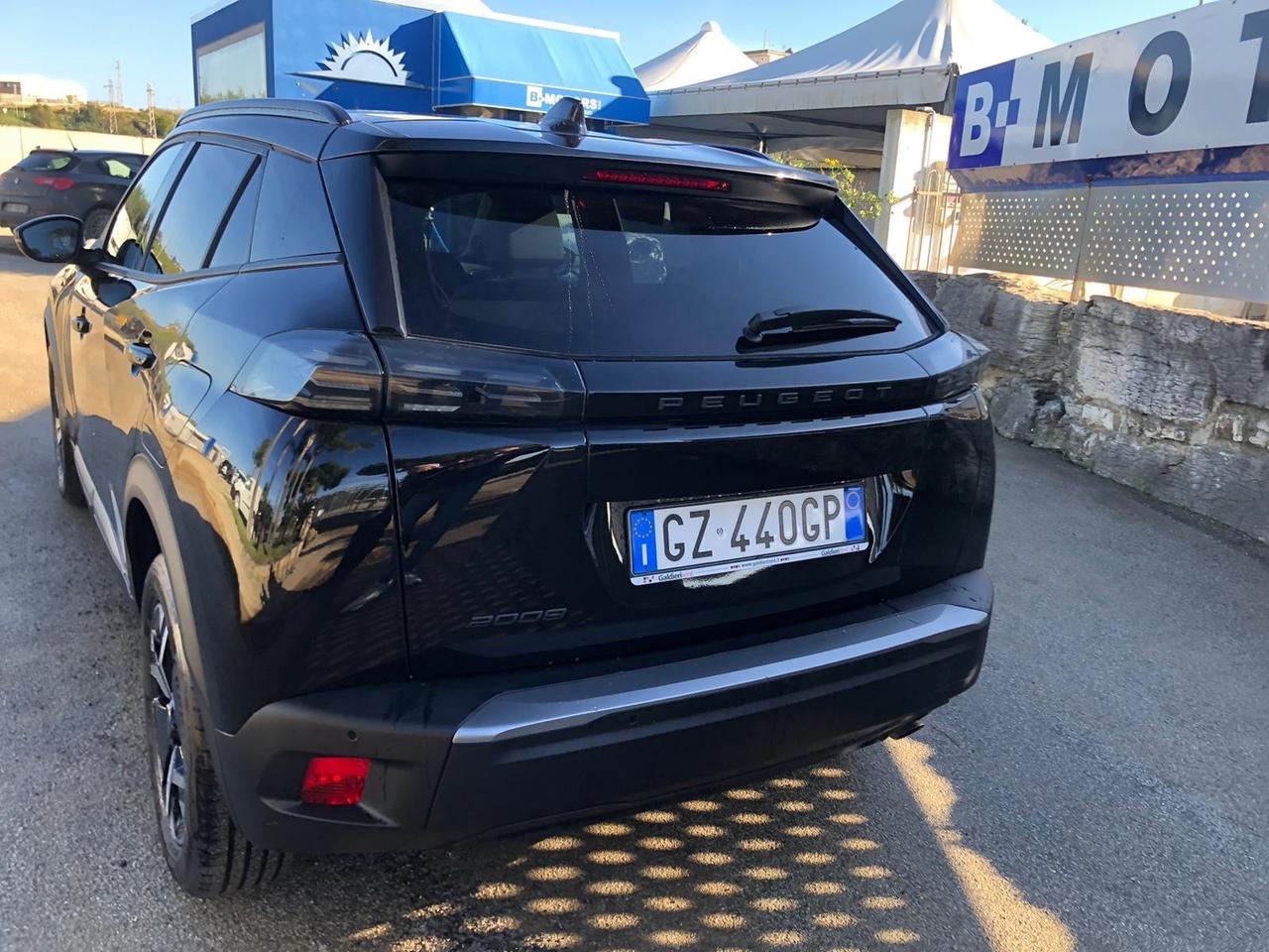 Peugeot 2008 PureTech 100 S&S Allure